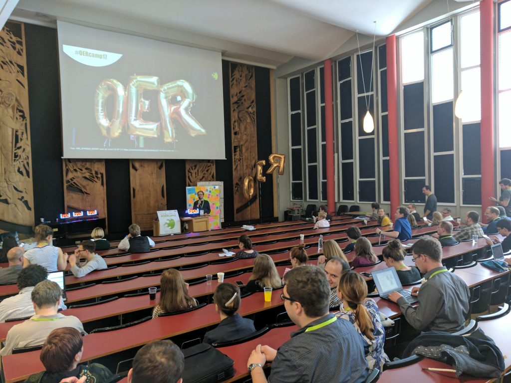 Plenum beim OERcamp in Köln, Foto: Gabi Fahrenkrog, CC BY 4.0