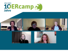 Thumpnail der Aufzeichung des Panel auf dem OERcamp2022, v. l. n. r.: Charlotte Echterhoff, Monika Pieper, Olaf Zawacki-Richter, Johanna Schulze, Johanna Tewes, Thumbnail