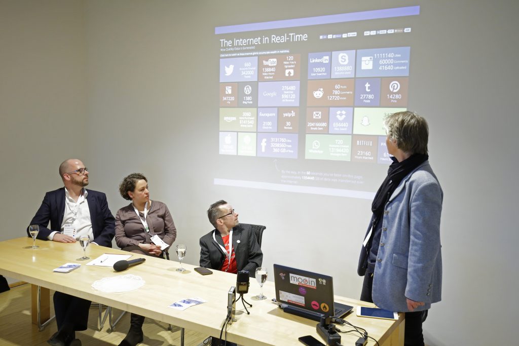 Panel PaB17 „Open Education: Quo vadis? Was kommt nach OER?“ mit Markus Deimann, FernUniversität in Hagen; Christiina Schwalbe, Universität Hamburg; Andreas Wittke, Oncampus; Anja C. Wagner, ununi.tv