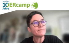 Thumpnail der Aufzeichnung vom OERcamp2022: Isabelle Schuhladen zur Online-Session "Lernen durch Lehren (LdL) und die OER-Welt"